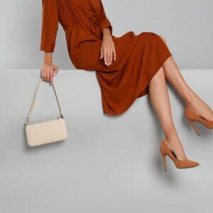 @allipalli3 going live - 3 racks, prizes, holiday wear, NWT and amazing brands